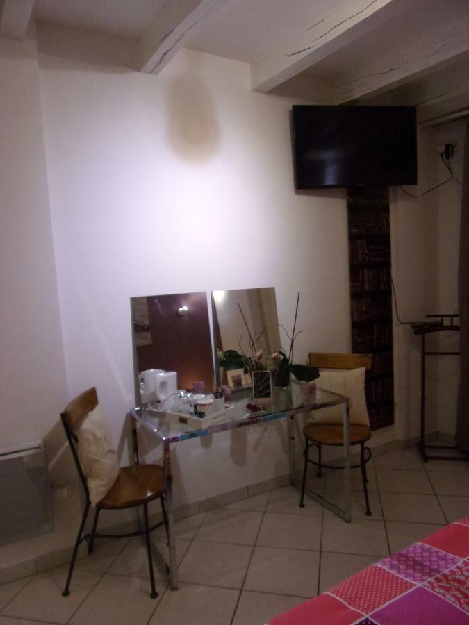 Les Roches De Coigne Apartment Sainte-Anne-sur-Vilaine Ngoại thất bức ảnh